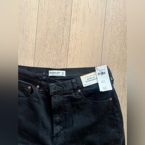 Black Straight Fit Women’s Jeans